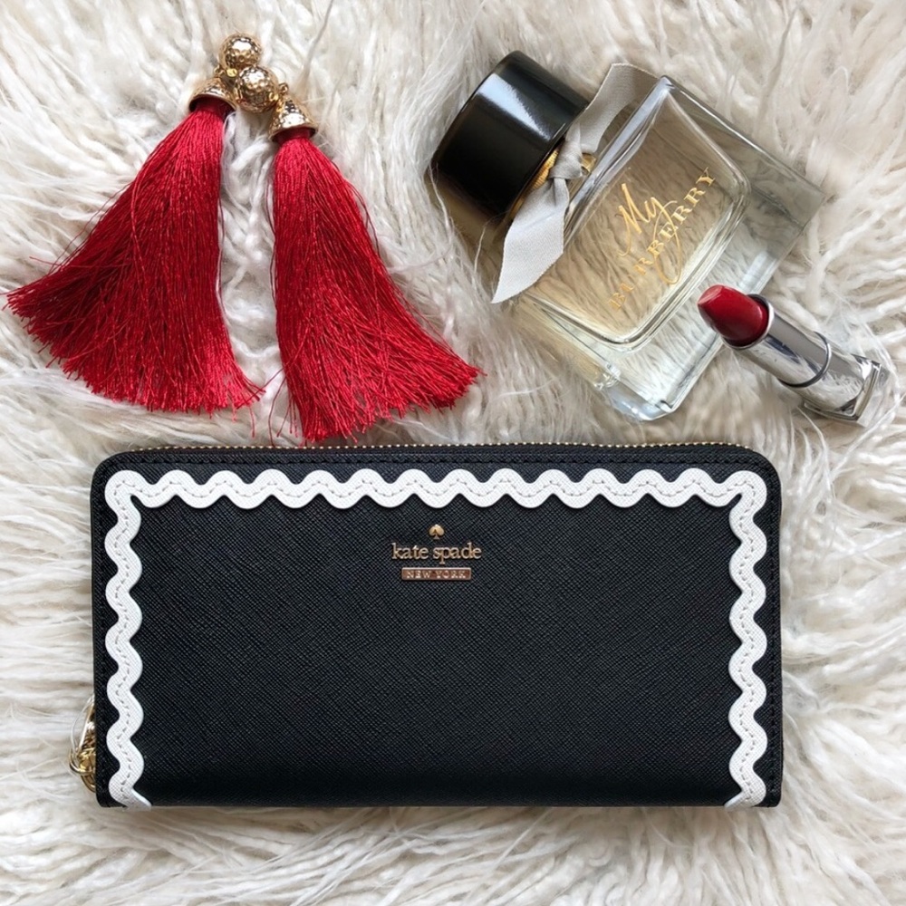 Kate Spade Devin Court Lacy Wallet